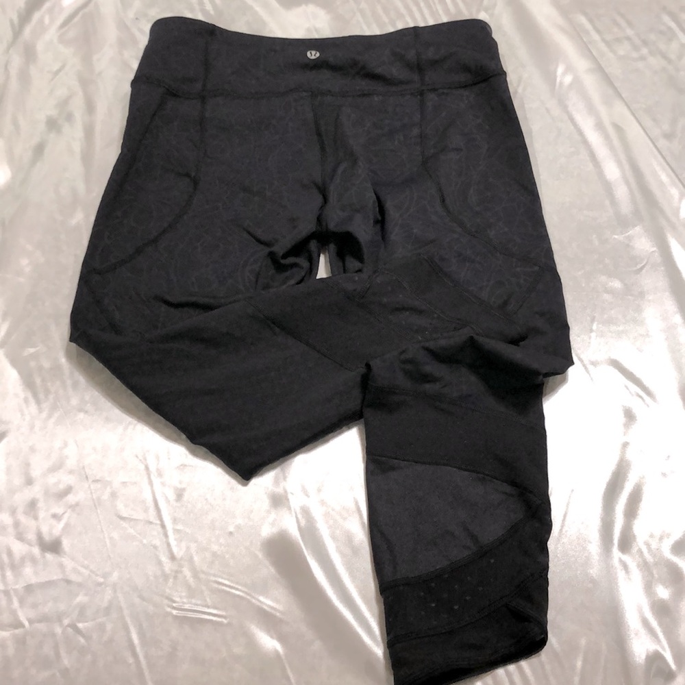 Lululemon Print Pant with Mesh detail